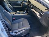 Volvo V60 D3 AWD MOM PRO - náhled 7