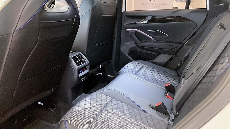 Volkswagen Tiguan 2.0 TDI 4M R-Line DCC Pano Taž - fotka 12 z 14