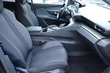 Peugeot 5008 (2018) 1.6 BlueHDi, Automat, 7 míst - náhled 9