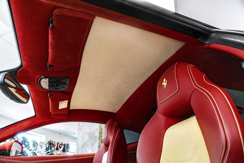 Ferrari F12 Berlinetta ZÁRUKA/KARBON/LIFT/KAMERA - fotka 23 z 25