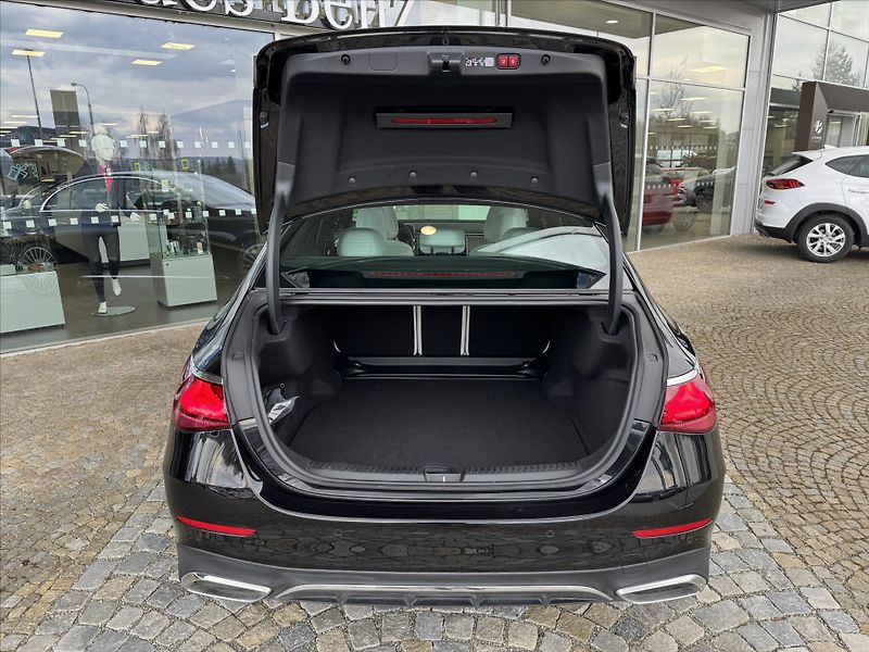 Mercedes-Benz Třídy E E 450 4M*AMG paket*TOP - fotka 37 z 43