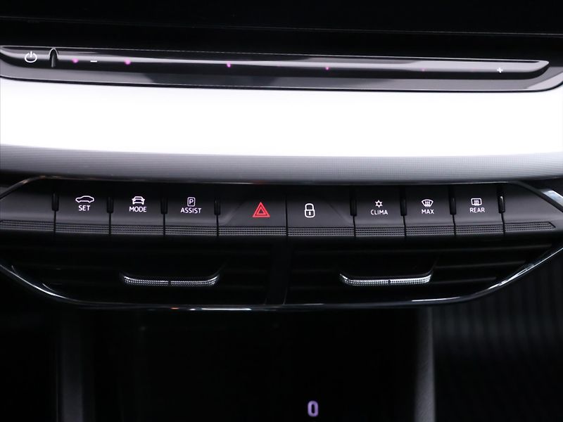 Škoda Octavia 2.0 TDI 110kW DSG CZ Style DPH - fotka 25 z 34
