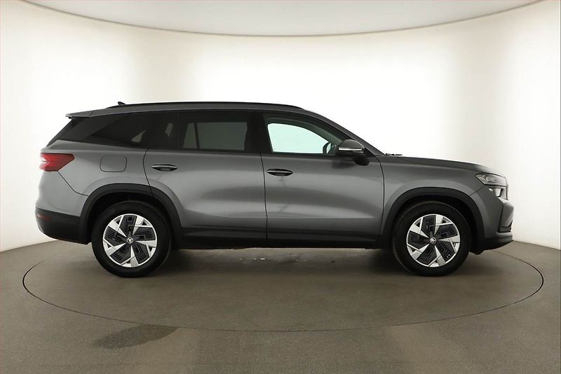 Škoda Kodiaq (2024) 2.0 TDI, Selection - fotka 6 z 22