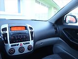 Kia Ceed (2009) 1.4 CVVT, Serv.kniha, nová STK - náhled 8