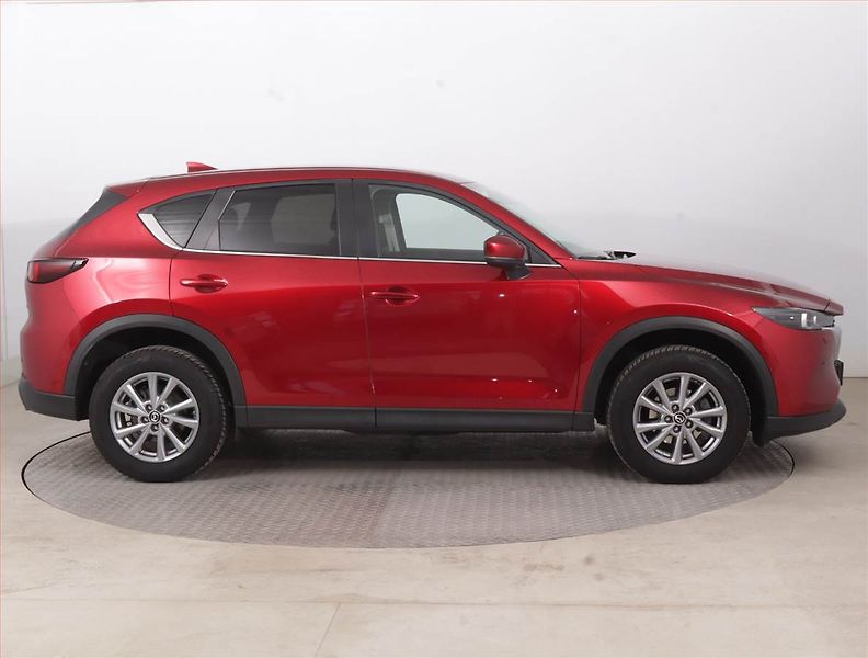 Mazda CX-5 (2022) 2.0 Skyactiv-G - fotka 6 z 16