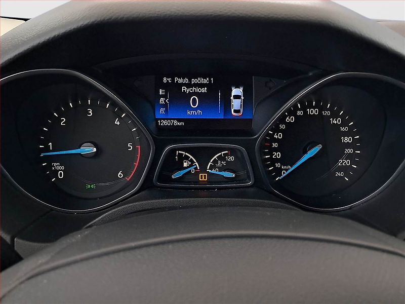 Ford Focus (2015) 1.5 TDCi, Serv.kniha, Tempomat - fotka 10 z 15