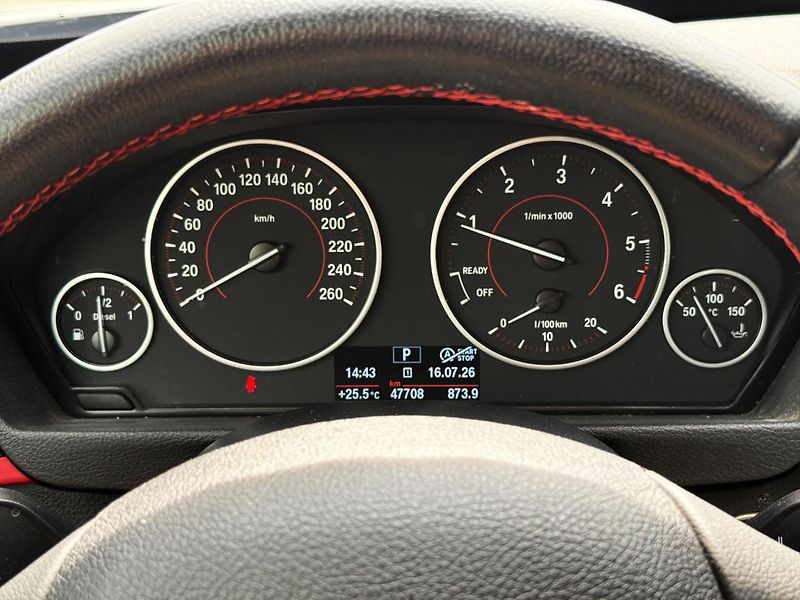 BMW Řada 3 320d xDrive Gran Turismo - fotka 11 z 22