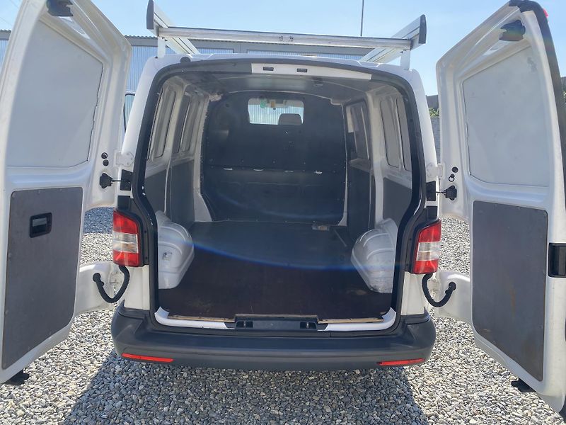 Volkswagen Transporter 2.0TDi 105PS 0%KOROZE DPH AC!! - fotka 107 z 165