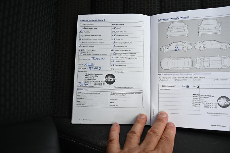 Volkswagen Golf VII 1.2TSI 77KW POHON ŘEMEN  - fotka 43 z 47