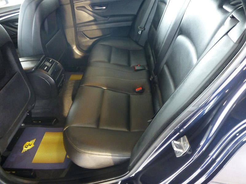BMW Řada 5 (2016) 520D-KAMERA*ALU**XENONY - fotka 16 z 29