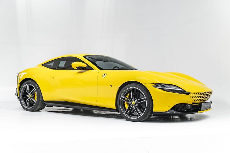 Ferrari Roma Giallo modena*krásná výbava - fotka 2 z 45