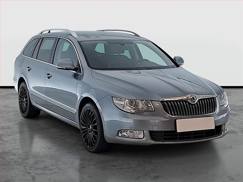 Škoda Superb (2012) Laurin&Klement 2.0 TDI - fotografie inzerátu
