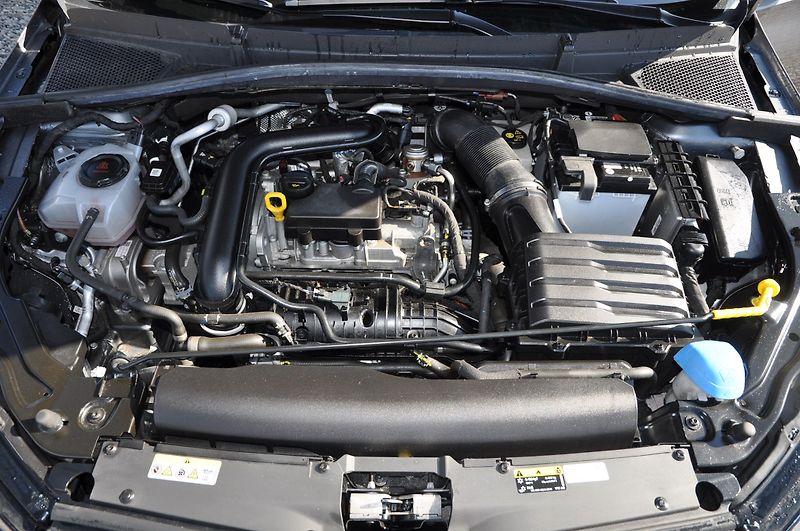Škoda Fabia IV 1.0TSi 81kW - fotka 9 z 23
