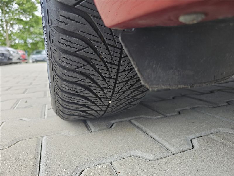 Škoda Rapid 1,2 TSi 63KW Ambition KLIMA AL - fotka 34 z 37