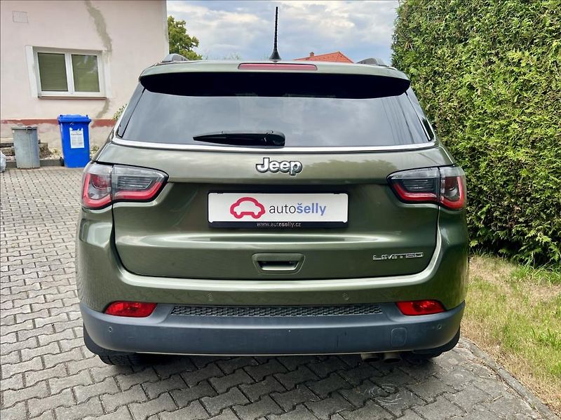 Jeep Compass 1,4 m-Air LIMITED my19 - fotka 5 z 45
