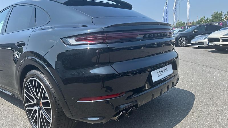 Porsche Cayenne Coupé Black Edition - fotka 13 z 23