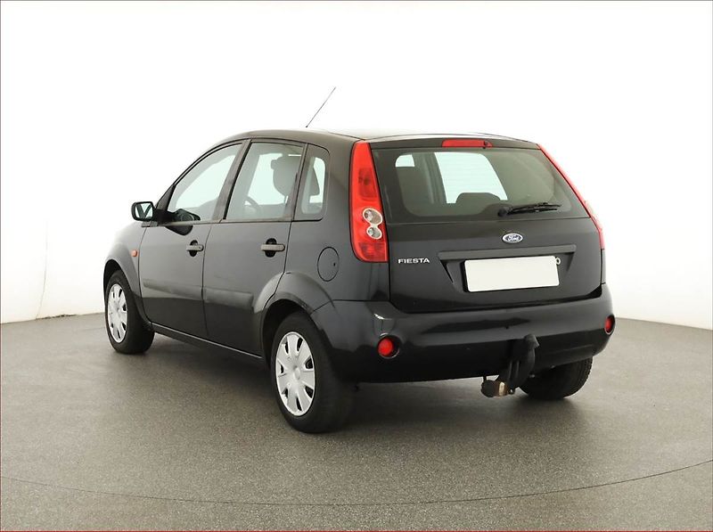 Ford Fiesta (2007) 1.4 16V, po STK, Tažné - fotka 4 z 15