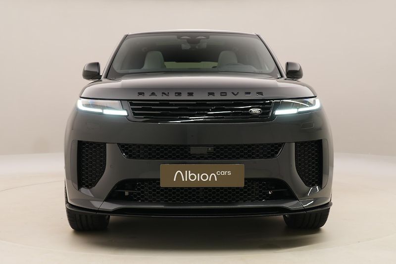 Land Rover Range Rover Sport (2026) P635 SV AWD AUT - fotka 17 z 84