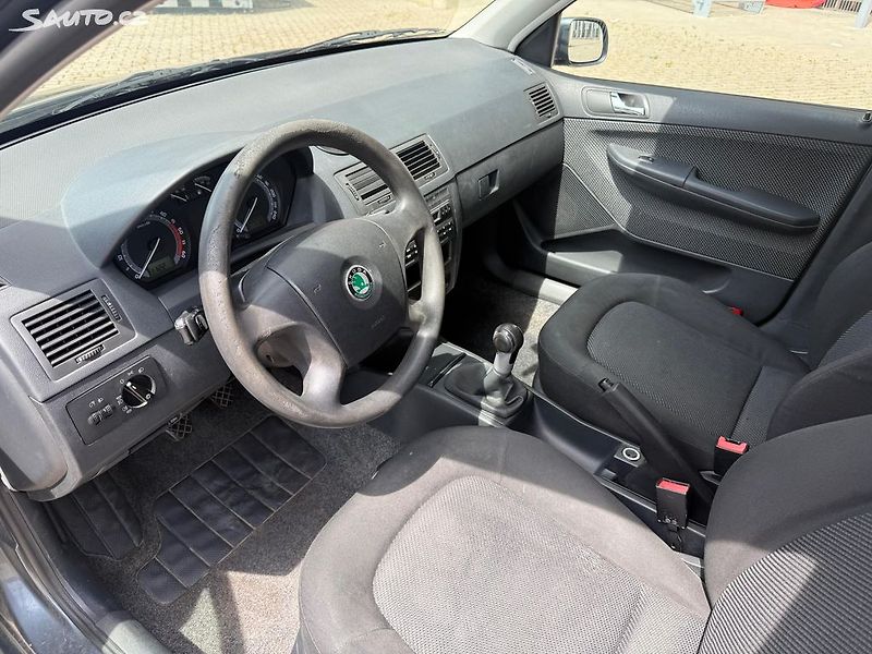 Škoda Fabia (2006) 1.4TDI, 59kw Nová STK - fotka 16 z 20