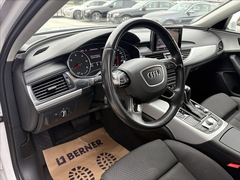Audi A6 3,0 160 kw ČR 4x4 serviované - fotka 14 z 29