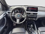 BMW X1 xDrive20i - náhled 10