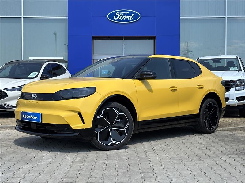 Ford Capri 0,0 Premium 79kWh AWD Panorama - fotka 1 z 42