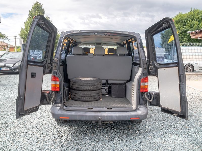 Volkswagen Transporter (2006) 2.5TDI 96KW LONG – 8 SEDADEL - fotka 28 z 34