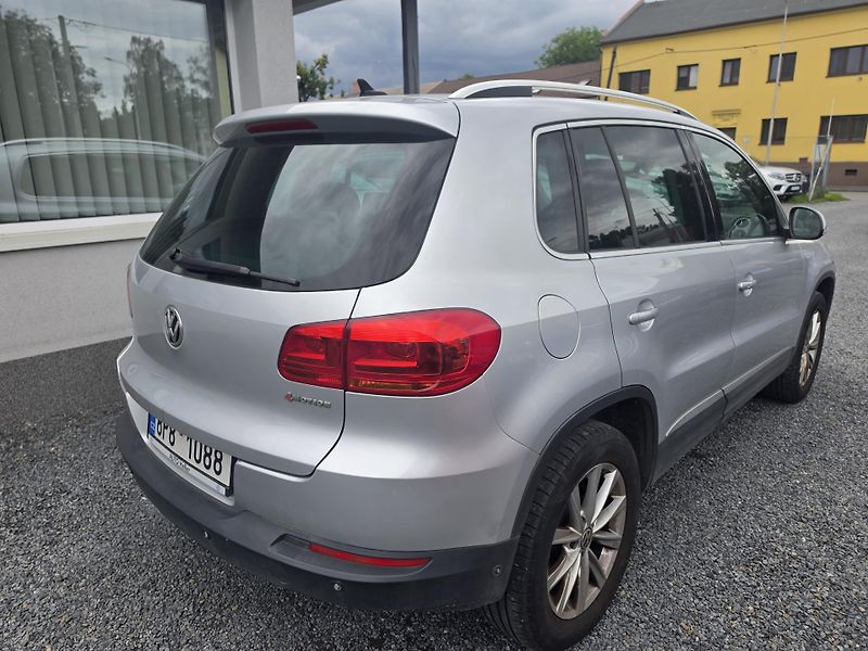 Volkswagen Tiguan 2.0 TDI DSG TZ 4Motion Led - fotka 4 z 20