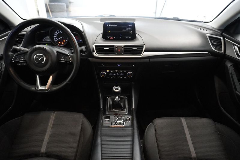 Mazda 3 MAZDA 3  2.0 SKYACTIV-G - fotka 20 z 26