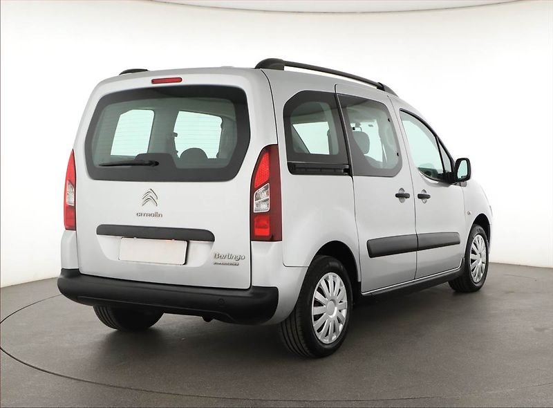 Citroën Berlingo (2015) XTR 1.6 HDi, 5Míst, ČR, 1Maj - fotka 5 z 10