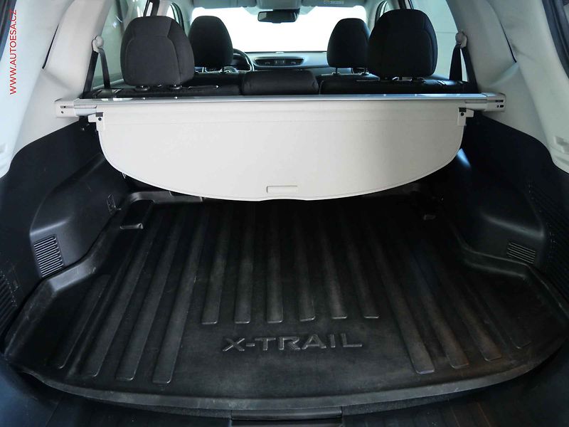 Nissan X-Trail (2018) 2.0dCi 4x4, ČR, AT, TZ - fotka 7 z 22