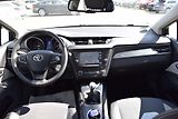 Toyota Avensis (2018) 1.8VVTI 108kw TEAM D XEN NAVI - náhled 17