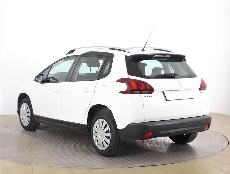 Peugeot 2008 (2016) 1.2 PureTech, Serv.kniha - fotka 4 z 14