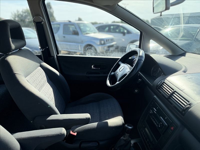 Seat Alhambra 1,9 TDI NOVÉ ROZVODY, TAŽNÉ - fotka 21 z 23