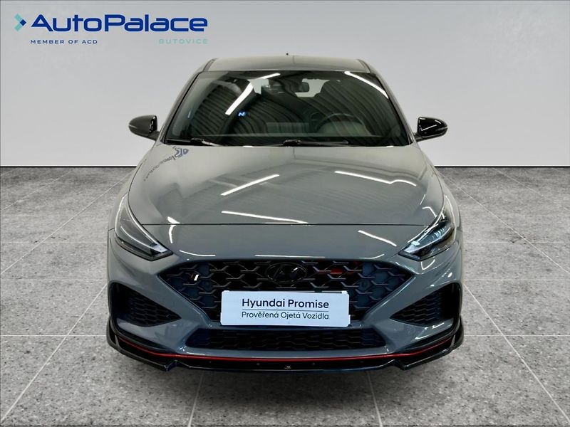 Hyundai i30 2,0   N PERFORMANCE - fotka 2 z 22