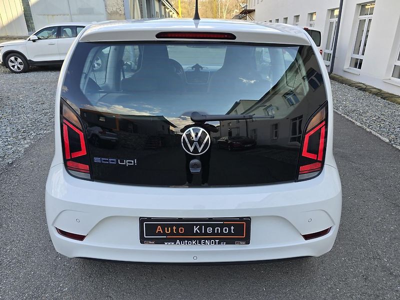 Volkswagen up! CNG KAMERA + DIGIKLIMA ČR - fotka 6 z 25