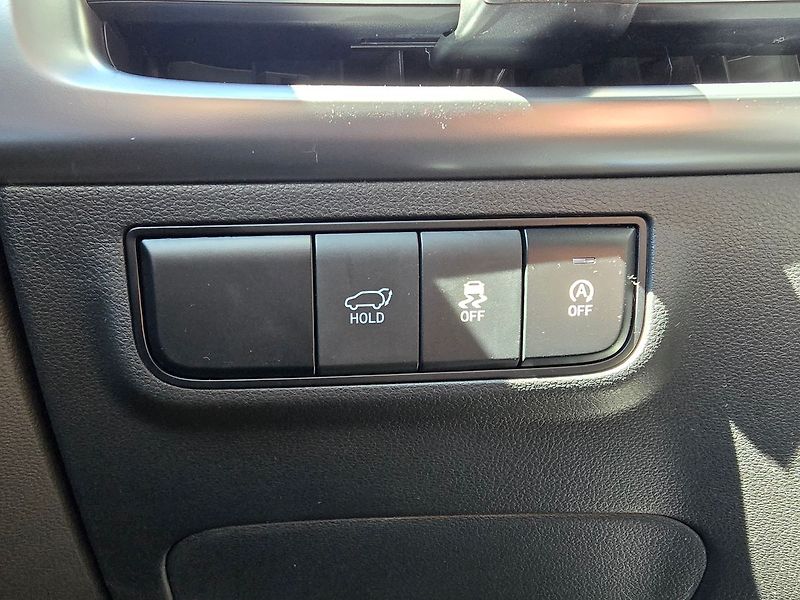 Hyundai Tucson (2026) 1.6 T-GDi MT 20 YEARS PREMIUM - fotka 16 z 29