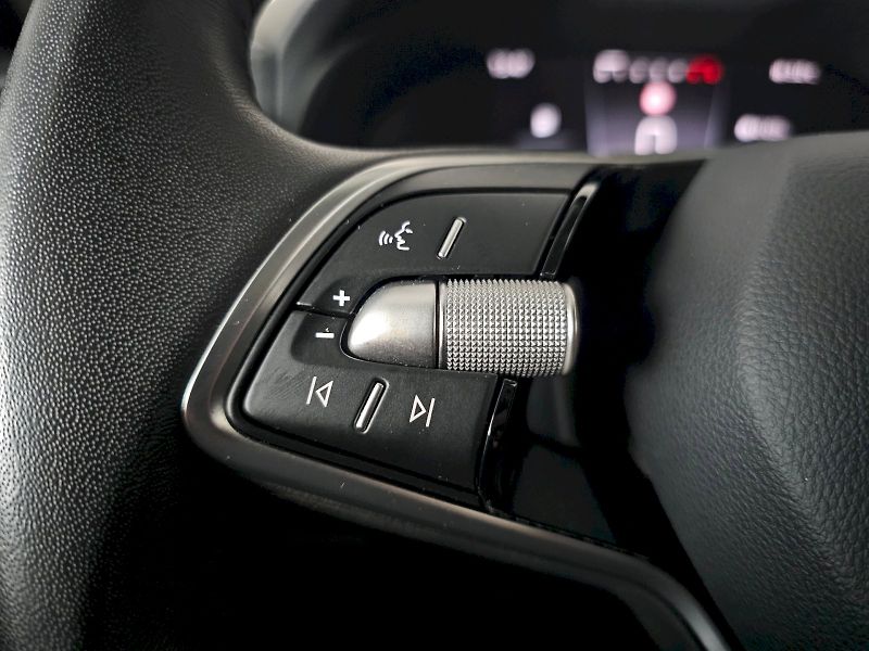 Škoda Scala (2024) 1.0TSI 85kW SELECTION TAŽNÉ - fotka 19 z 27