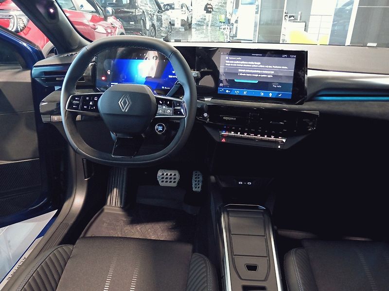 Renault Clio (2026) esprit Alpine full hybrid E-Te - fotka 3 z 8
