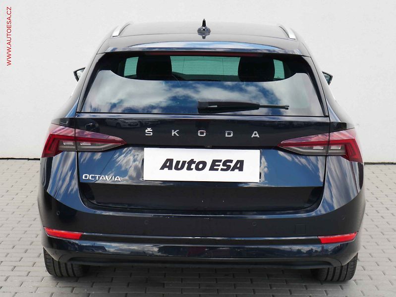 Škoda Octavia (2020) 2.0TDi, 2.maj,ČR, Style, LED - fotka 5 z 20