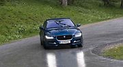 Jaguar XE.
