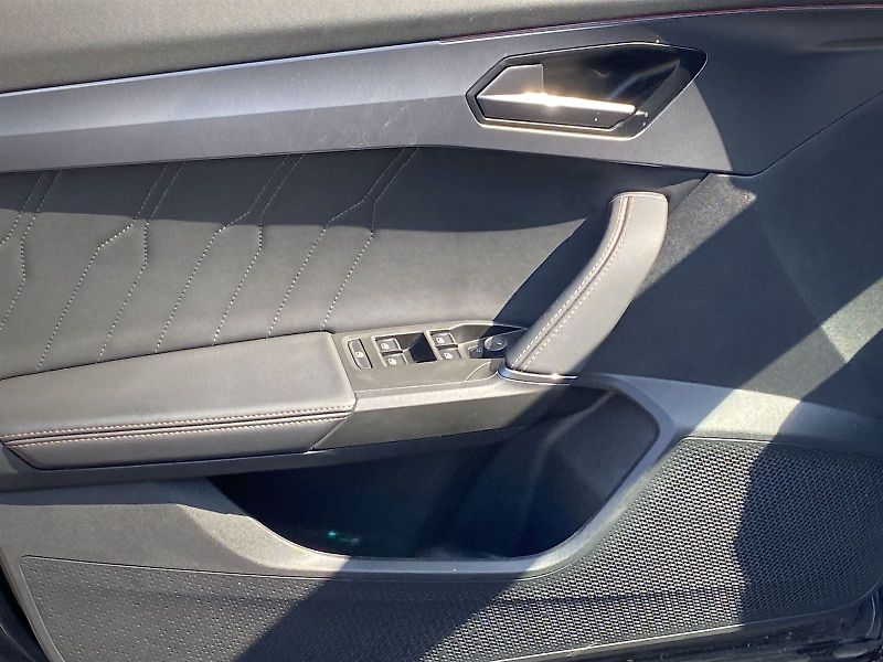Cupra Formentor (2024) 2,0 TSI 4Drive DSG - fotka 32 z 39