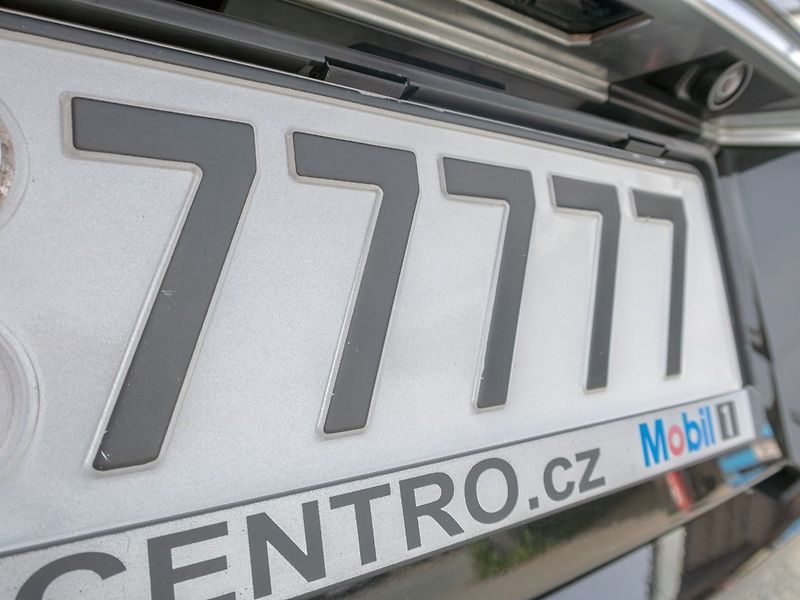 Land Rover Range Rover (2013) 3.0D 183KW - fotka 56 z 60