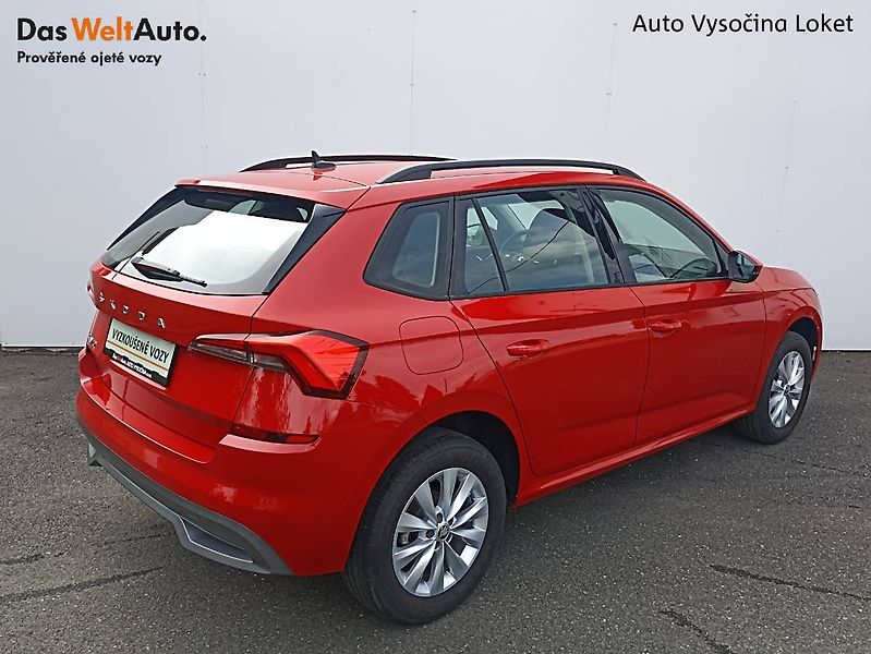 Škoda Kamiq (2021) 1.5 TSI 110kW tažné LED manuál - fotka 2 z 35