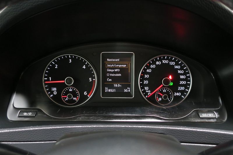 Volkswagen Multivan (2014) T5.1 Long Comfort 4Motion DSG - fotka 16 z 46