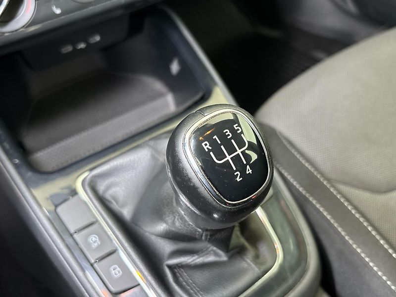 Škoda Fabia Ambition - fotka 20 z 28