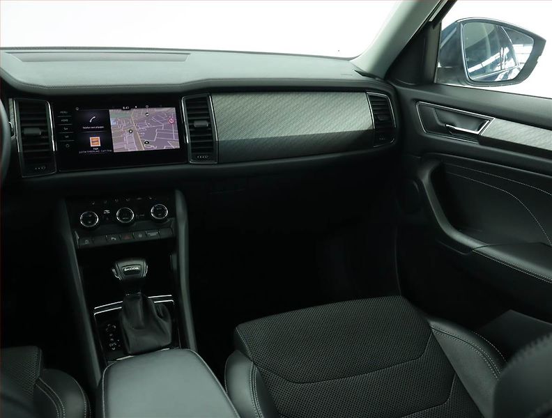 Škoda Kodiaq (2023) Style 2.0 TDI - fotka 8 z 17