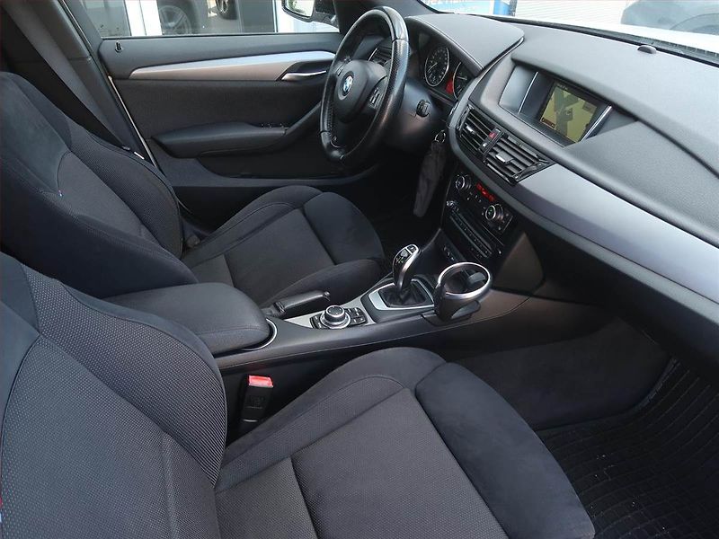 BMW X1 (2015) M Sport sDrive18d, 4X4 - fotka 9 z 21