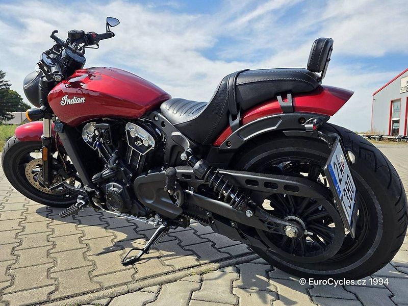 Indian (2018) Scout Bobber - fotka 15 z 20