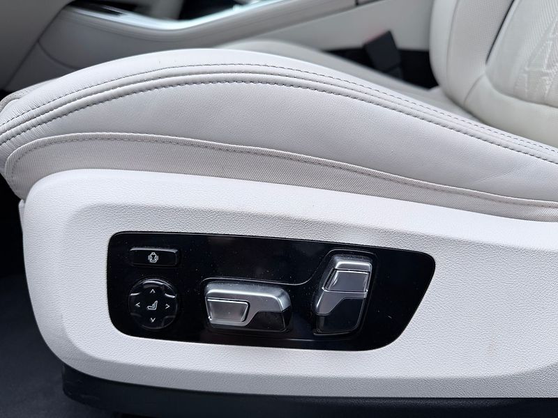 BMW X5 30xD Vzduch Nezávislé Tažné - fotka 35 z 35